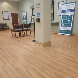 Riverside Brentwood Medical Center - Waiting room