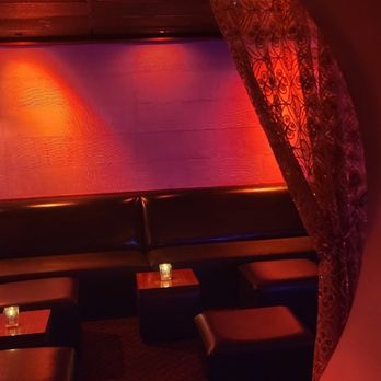 The Well - Back room - Lounges Near Me - Los Angeles, California