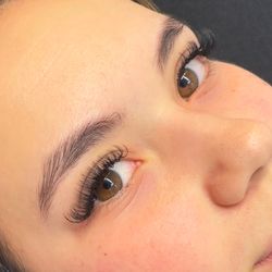 Angel Luxe Wax & Beauty - Hybrid Lash Extensions