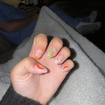 Nails Pro - Nail Salons Near Me - Ashland, Kentucky