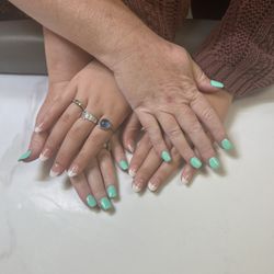 Dan’s Nails