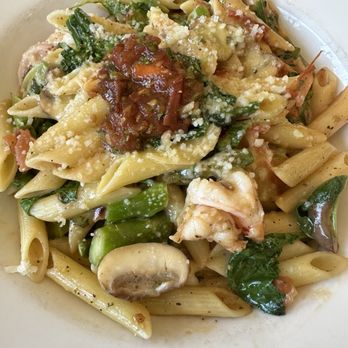 Artie's - Penne Primavera - American Near Me - Fairfax, Virginia