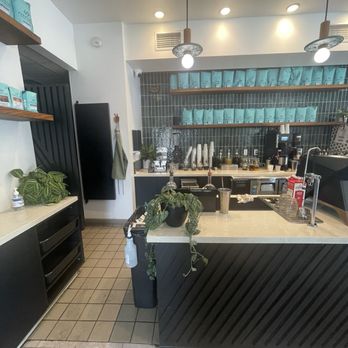 CoffeeDrunk - Interior - Coffee & Tea Near Me - Long Beach, California