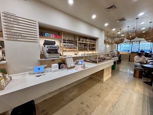 Modern Bread and Bagel by null