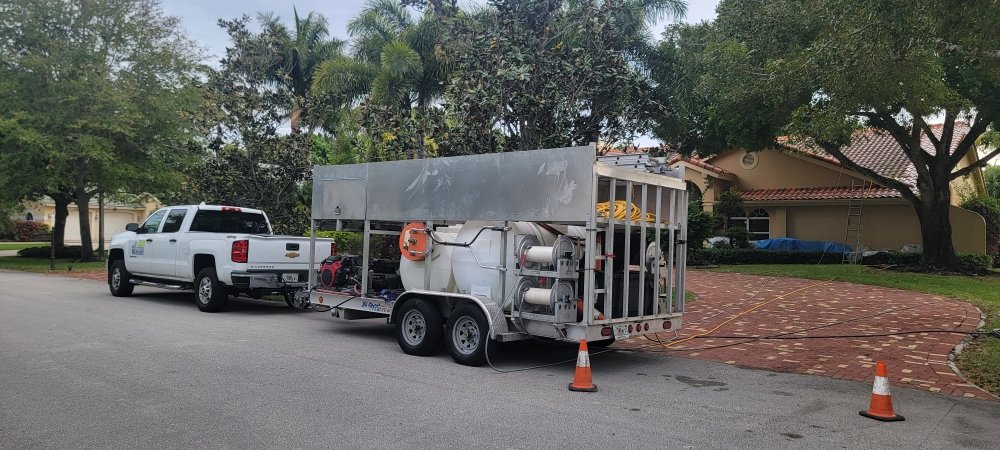 Slide of Pro Santos Pressure Wash & Roof Cleaning