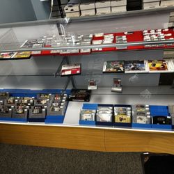 Super Hideaway Gaming - Cased games - DS