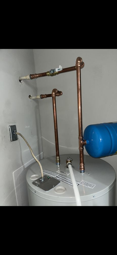 Slide of Aqua Plumbing Pros