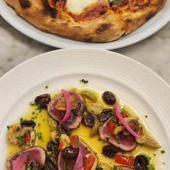 Flour & Barley at LINQ Las Vegas - Pizza Near Me - Las Vegas, Nevada