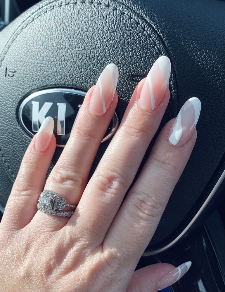 HARBOUR POINTE NAILS & SPA 76 Photos & 17 Reviews 13622 Hull Street Rd, Midlothian, Virginia