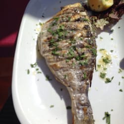 Pavarotti - Dorado ENTERO.   I had them remove the eyes as I don't like for my food to look at me