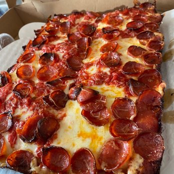 Pizza Side NJ - Pepperoni (Detroit Style) - Pizza Near Me - Cliffside Park, New Jersey Pizza Side NJ - Pepperoni (Detroit Style) - Pizza Near Me - Cliffside Park, New Jersey