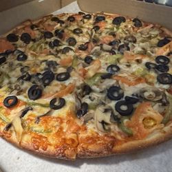 Oakland House of Pizza - Delicious pizza!