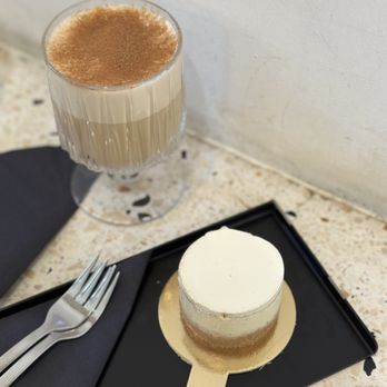 Five Elephant - 3.6.23 cheesecake and cardamom espresso..so good - Coffee & Tea Near Me - Berlin, BE