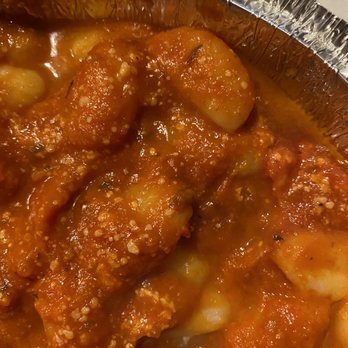 Mama Lisa Restaurant - Greasy Gnocchi - Pizza Near Me - Mastic, New York
