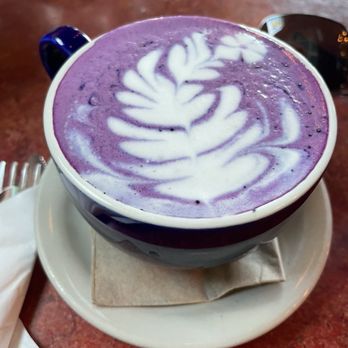 Bouldin Creek Cafe - Ube Latte - Vegetarian Near Me - Austin, Texas