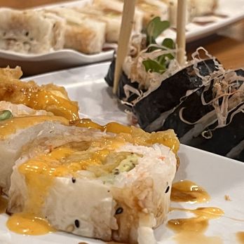 Minato Sushi - Sushi Bars Near Me - Thousand Oaks, California Minato Sushi - Sushi Bars Near Me - Thousand Oaks, California