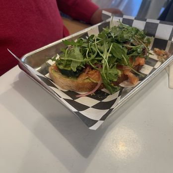Mil Colibris - Lox cream cheese and avocado toast - Breakfast & Brunch Near Me - Highland Park, Illinois Mil Colibris - Lox cream cheese and avocado toast - Breakfast & Brunch Near Me - Highland Park, Illinois