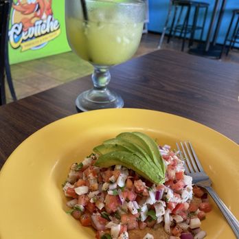 Ceviiche - Piña y Pepino Aguafresca w/ my tostada. - Seafood Near Me - Ventura, California