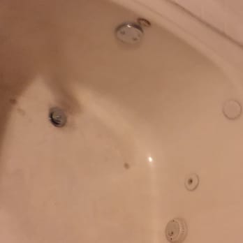 Basin Park Hotel - Nasty jacuzzi in rooms - Hotels Near Me - Eureka Springs, Arkansas Basin Park Hotel - Nasty jacuzzi in rooms - Hotels Near Me - Eureka Springs, Arkansas