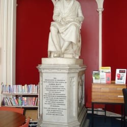 Watt Library - Statue of James Watt, Watt Library, Greenock