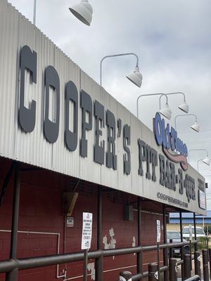 Cooper's Old Time Pit Bar-B-Que by null