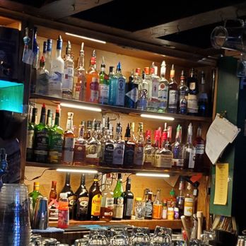 Leny's Place - Behind the bar - Dive Bars Near Me - Seattle, Washington Leny's Place - Behind the bar - Dive Bars Near Me - Seattle, Washington