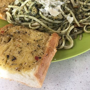 Uncle Moe's Pizza and Grill - Pesto and clam pasta with garlic bread - Pizza Near Me - Modesto, California Uncle Moe's Pizza and Grill - Pesto and clam pasta with garlic bread - Pizza Near Me - Modesto, California
