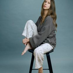 Moon Yogi Holistic Healing - Ksenia, Reiki Master Teacher and founder of Moon Yogi Holistic Healing, offering Reiki classes, training, certification in Los Angeles.