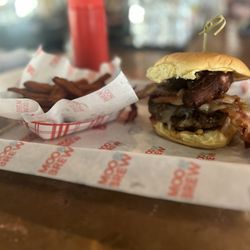 Moo & Brew - Peter Piper & Sweet Potato Fries