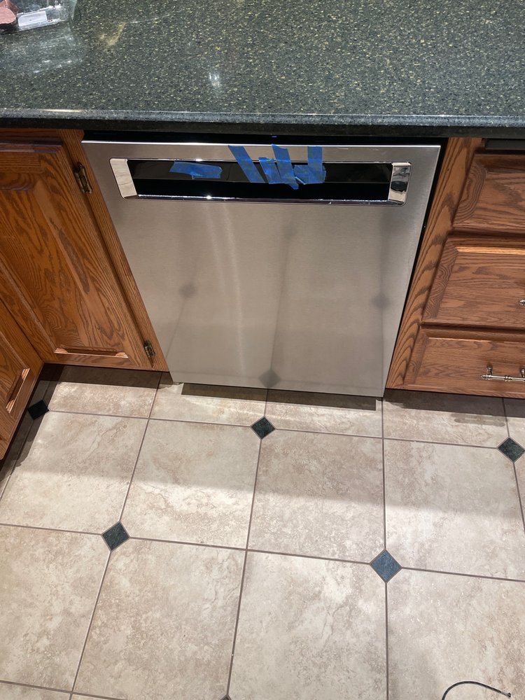 VAN VREEDE’S APPLIANCE ELECTRONICS & FURNITURE 37 Reviews 2180 W Mason St, Green Bay, WI Yelp