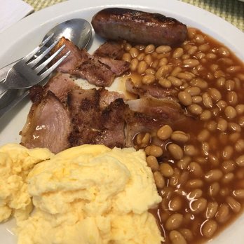 Regency Café - Scrambled Eggs, Ham, Sausage, Beans, and Toast! - Cafes Near Me - London, XGL