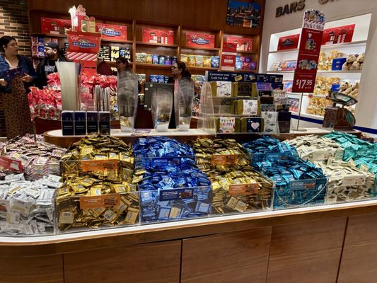 Ghirardelli Ice Cream & Chocolate Shop by null