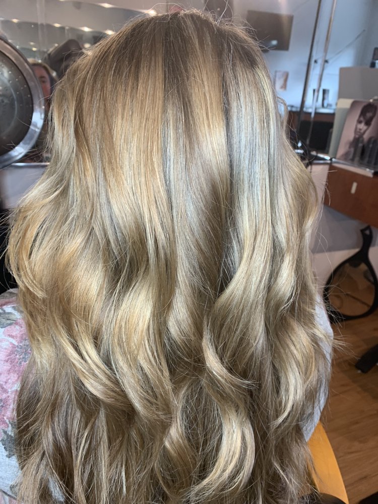 GOLDEN BEAUTY SALON 254 Photos & 14 Reviews 951 Main St, Melrose