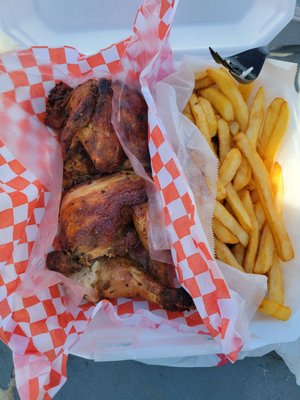 Munay Rotisserie Chicken & Grill /Munay el Mejor Pollo a la Brasa by null