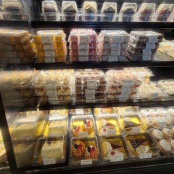The Fresh Market - Grocery Near Me - Doral, Florida The Fresh Market - Grocery Near Me - Doral, Florida