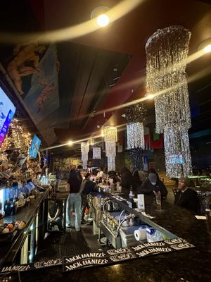 Tarantula Billiards Bar & Grill by null