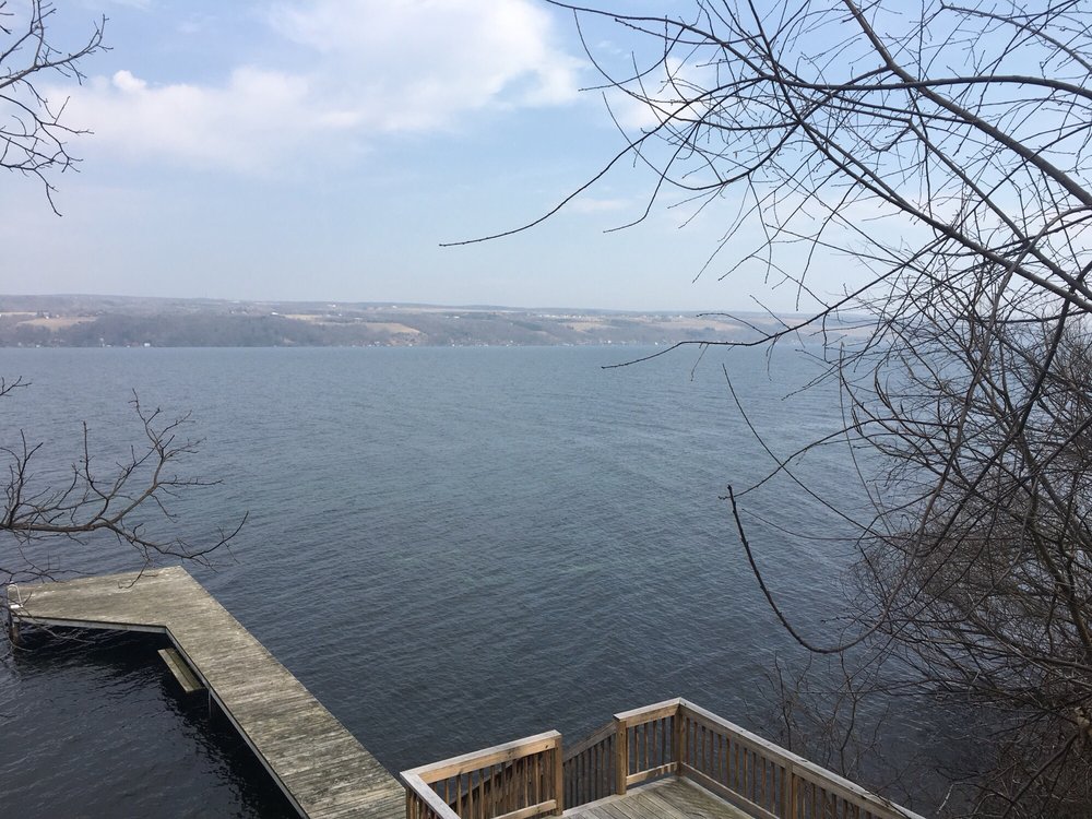 THE PEARL OF SENECA LAKE BED AND BREAKFAST Bed & Breakfast 4827 Red