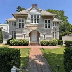 CHANEL Hamptons Seasonal Boutique - Currently closed as of 6-21-2025