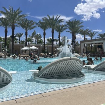 Bel-Aire Backyard - Pool area - New American Near Me - Las Vegas, Nevada