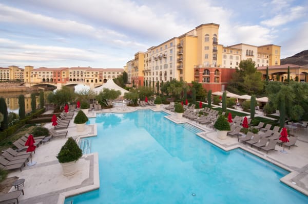 Medici Cafe & Terrace by null