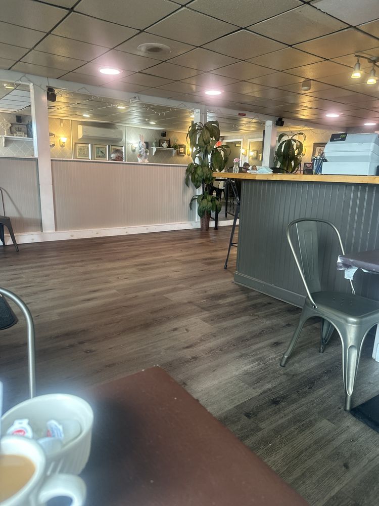 Modern Bistro