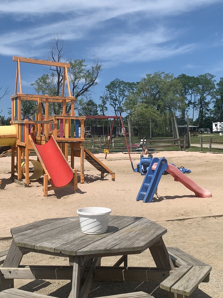 WILLOW LAKE PARK Updated June 2024 11 Reviews 2400 Substation Rd