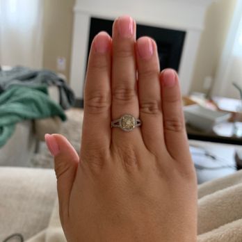 C'est La Vie Nail Boutique - Dip powder bubble bath color nails. - Nail Salons Near Me - Simpsonville, South Carolina
