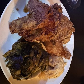 Sweet Georgia's Juke Joint - Fried chicken with Mac and cheese with collard greens - New American Near Me - Atlanta, Georgia Sweet Georgia's Juke Joint - Fried chicken with Mac and cheese with collard greens - New American Near Me - Atlanta, Georgia