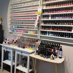 Echo Spa & Nails - Choice of polish colors