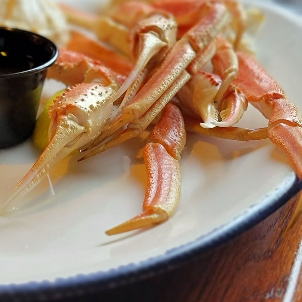 Red Lobster - Snow crabs - Seafood Near Me - Olympia, Washington Red Lobster - Snow crabs - Seafood Near Me - Olympia, Washington