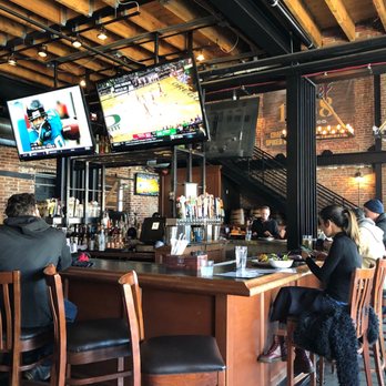 ViewHouse Ballpark - Bar area - Breakfast & Brunch Near Me - Denver, Colorado ViewHouse Ballpark - Bar area - Breakfast & Brunch Near Me - Denver, Colorado