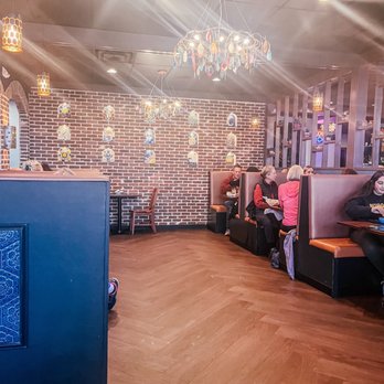 Casa de Tres Reyes - Inside decor - Mexican Near Me - Des Peres, Missouri