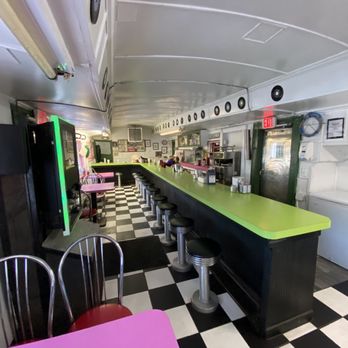 Angel's Dining Car - Inside1 - Southern Near Me - Palatka, Florida