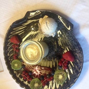 ForkenHannes - Creme brûlée with Walnut ice cream - Seafood Near Me - Juist, NI